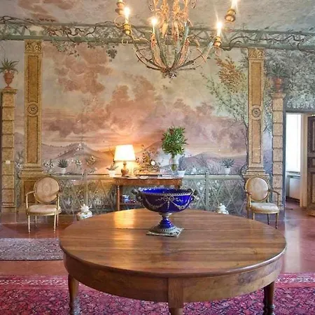 Willa Trenta Prestigious Enchanting Garden