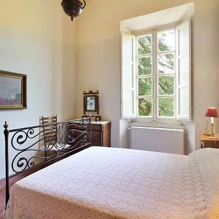 Trenta Prestigious Enchanting Garden
