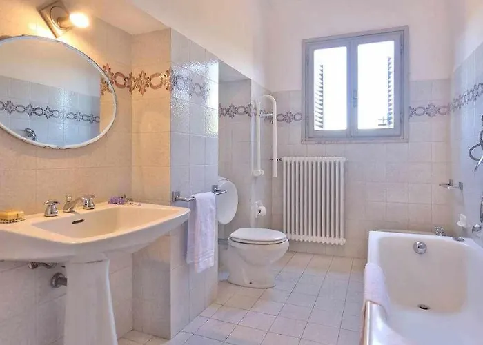 Trenta Prestigious Enchanting Garden * Lucca