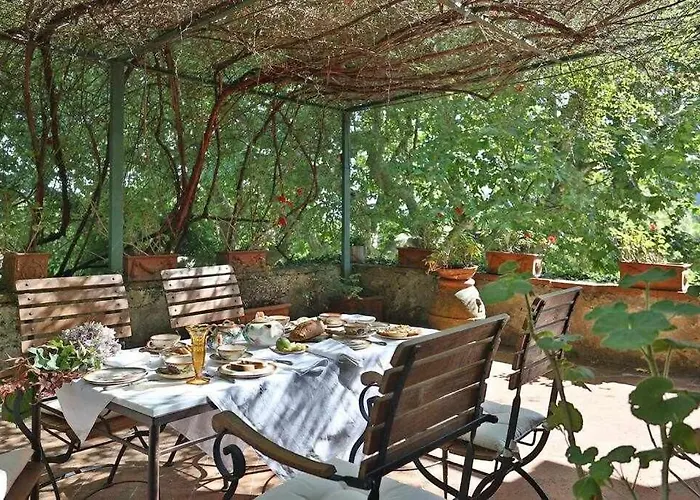 Trenta Prestigious Enchanting Garden Villa