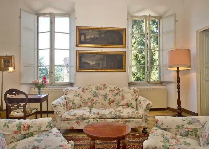 Villa Trenta Prestigious Enchanting Garden