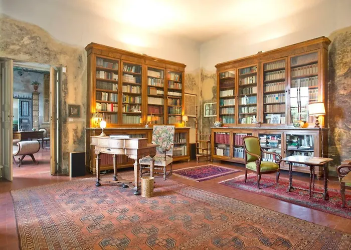 Trenta Prestigious Enchanting Garden Villa *